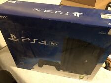 PlayStation 4 Pro 1 TB + 3 Pad originali Ps4 + 2 Giochi Ps4 + scatola originale