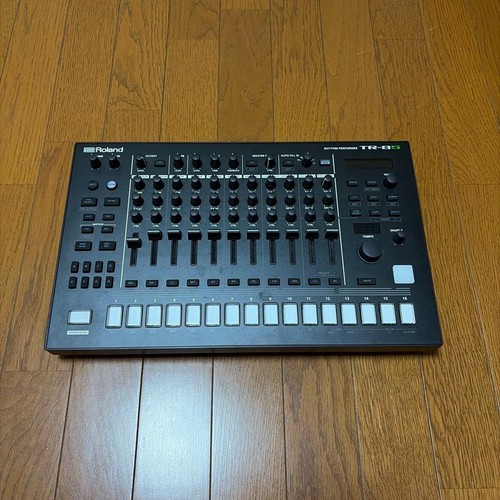 Roland sampler pro audio - sampler,
