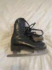 Antichi pattini da ghiaccio