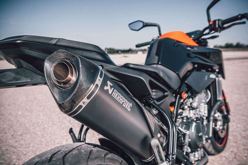 Akrapovic slipon line - slipon, nero