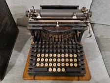 Macchina da scrivere Smith