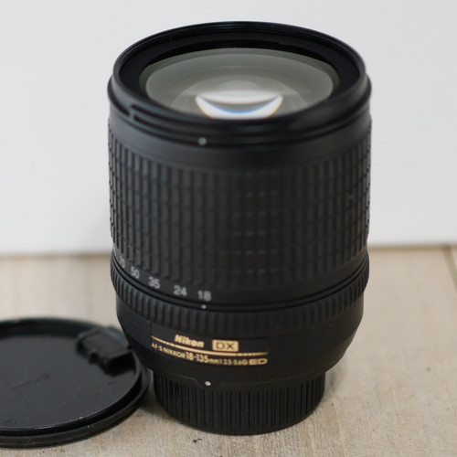 Nikon zoom nikkor 135mm - zoom-nikkor, 18-135mm