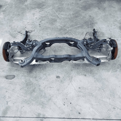 Assale post mercedes benz - post.,