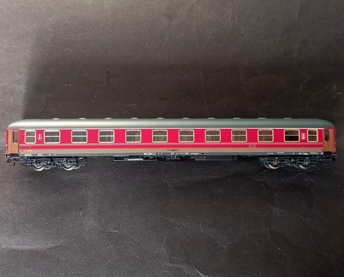 Roco carrozza passeggeri rosso - carrozza,