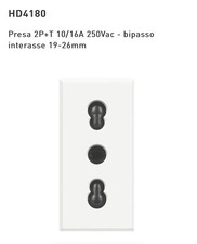 Bticino Axolute HD4180 10/16A 2P+T Presa Elettrica - Bianca