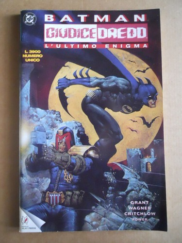 Batman giudice dredd ultimo - batman,