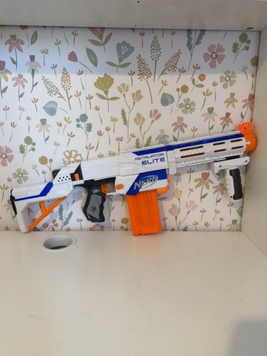 Nerf strike elite retaliator - elite,