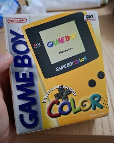 Game boy color gig - color,