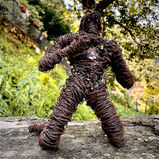 Scultura in Filo Di Ferro per interni, Design di interni