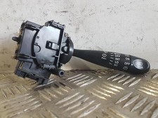 DEVIO TERGICRISTALLO TOYOTA Yaris Serie (9903) Benzina RICAMBI USATI 1064704