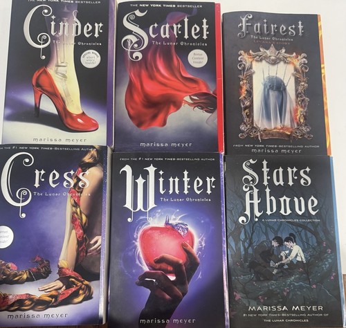 Lot lunar chronicles 6 - 6,