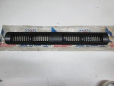 Griglia esterna fianco