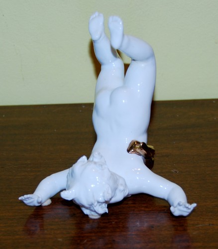 Scultura porcellana bianca - porcellana, bianca•
