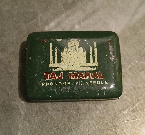 Vintage green taj mahal - vintage, empty