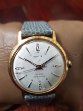 Orologio meccanico Arvor vintage