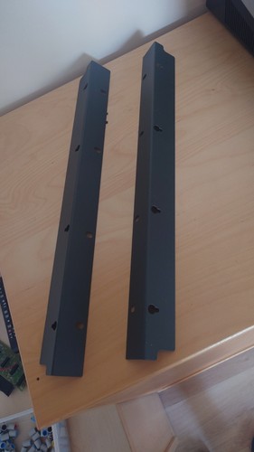 Staffe montaggio rack - su,