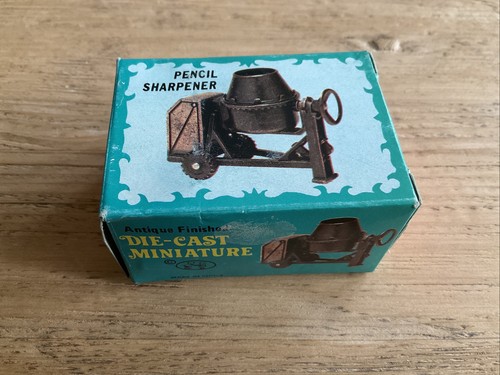Die cast miniature antique - die-cast,