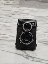 15 Fotocamere vintage. Exa 1b, Hiev, Zenit E, Zenit 3m, Ded5B ecc.