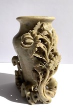 Antico vaso cinese in pietra ollare intagliato a mano del XX secolo