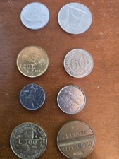 Vendita in blocco o a lotti monete in lire italiane e gettoni telefonici. 