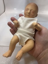 Bambola Neonato Realistica 7"