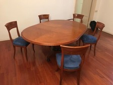 Tavolo tondo o ovale stile Biedermeier