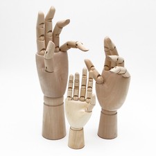 Mano a maglie, mano in legno