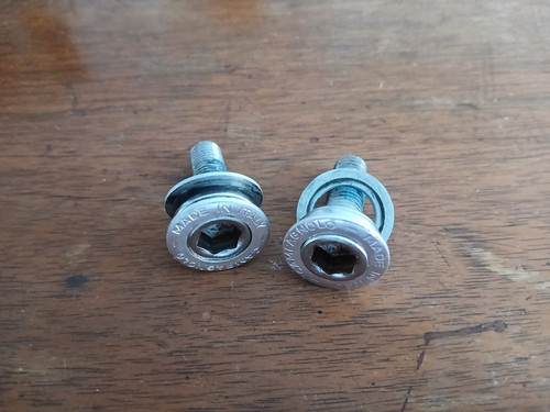 Bulloni guarnitura campagnolo - bulloni,