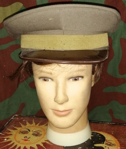 Vecchio cappello tesa - cappello, esercito
