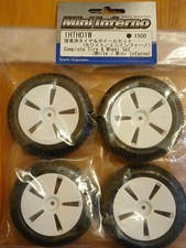 Set pneumatici e ruote Kyosho