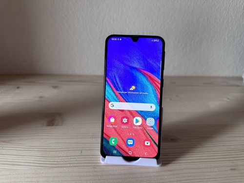 Samsung galaxy a40 64gb - , 4ram