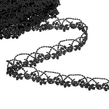 Nastro nero con orlo in pizzo