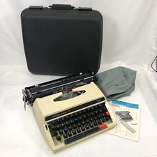 Macchina da scrivere Brother