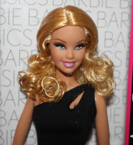 Barbie basics 2009 - barbie,
