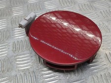 Coperchio parafango carburante