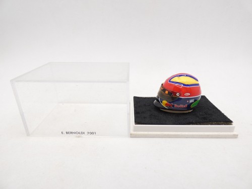 Casco enrique bernoldi 2001 - 2001, jf
