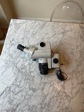 Microscopio epimacroscopio