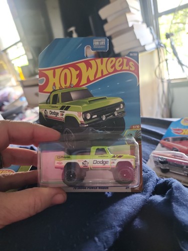 Dodge power wagon - 70, ruote