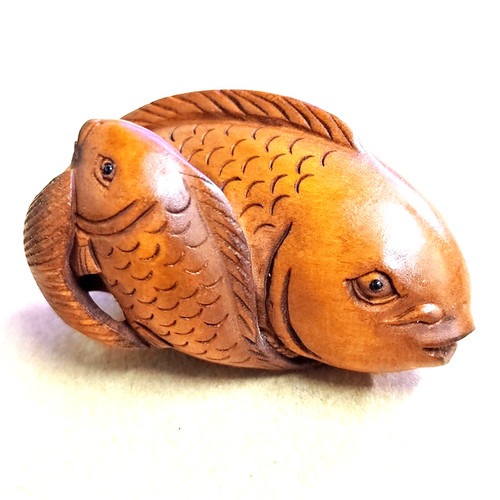 M8834 statuina netsuke in - netsuke,