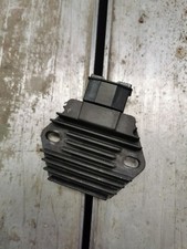 PIAGGIO X9 250  REGOLATORE DI TENSIONE 