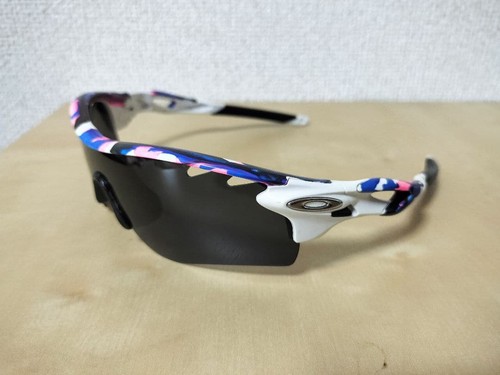 Oakley radar lock path - radar,