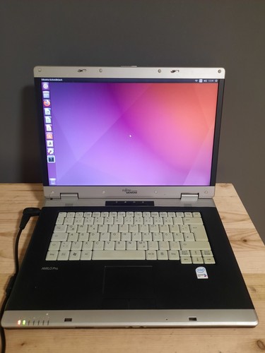 Fujitsu siemens amilo pro - fujitsu,