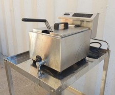 FRIGGITRICE ELETTRICA DA BANCO