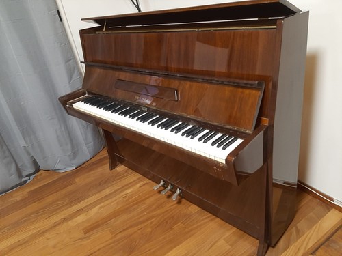 Pianoforte verticale petrof - pianoforte,