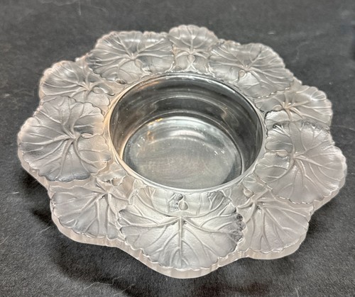 Lalique crystal art - lalique, glass