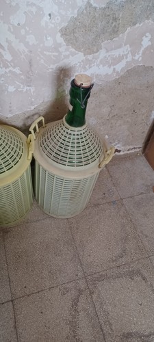Damigiane vetro litri - in,