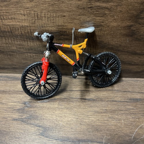 Road champs bxs mountain bike - road,
