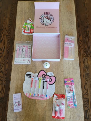 Brand new hello kitty set - new,