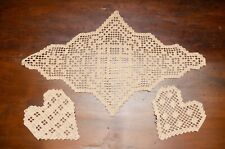 set 3 centrini fatto a mano all'uncinetto, colore écru, 57x33cm 100% cotone