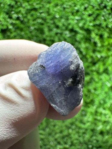 Cristallo tanzanite con cambio - con,